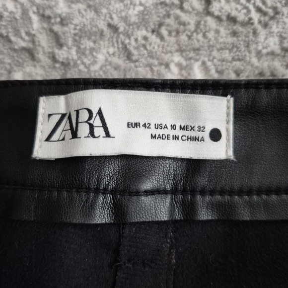 ZARA Women's Black Faux Leather Pants High Rise Straight Leg Style Size 10 - Picture 5 of 7